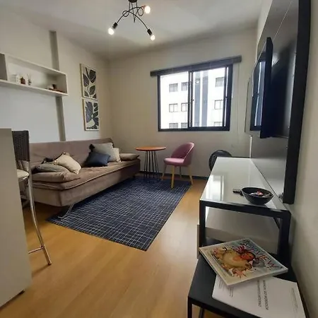 Cozy And Central Apartment Curitiba Exterior photo